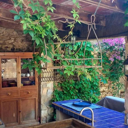 Ca La Figuera, Casa De Pueblo Con Piscina En Costa Brava Holiday home Palau Saverdera