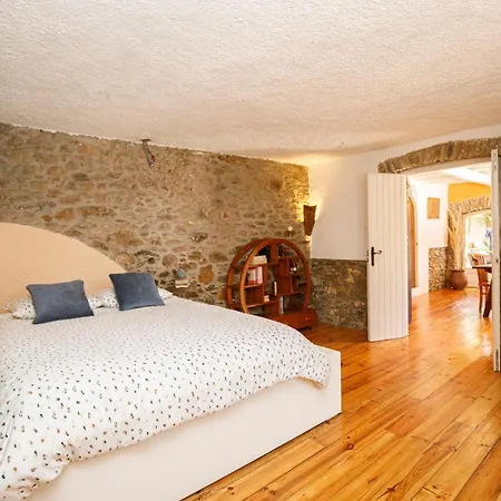 Ca La Figuera, Casa De Pueblo Con Piscina En Costa Brava * Palau Saverdera