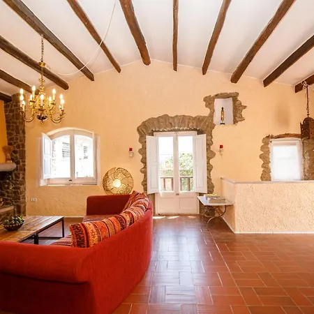 Feriehus Ca La Figuera, Casa De Pueblo Con Piscina En Costa Brava