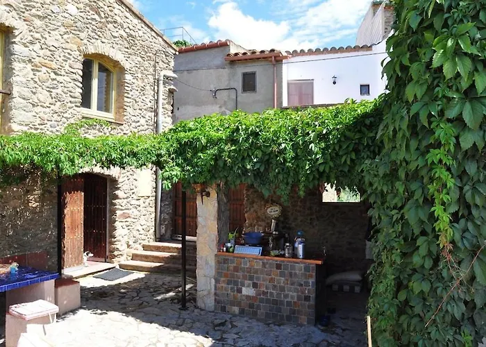 Holiday home Ca La Figuera, Casa De Pueblo Con Piscina En Costa Brava