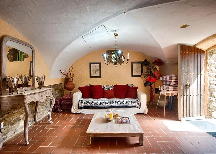Holiday home Ca La Figuera, Casa De Pueblo Con Piscina En Costa Brava